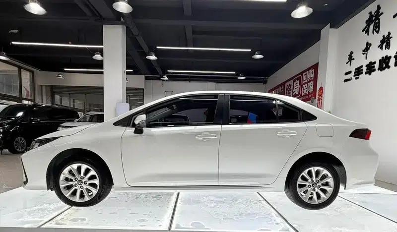 2021 Toyota Corolla 1.2T S-CVT Elite Edition — миниатюра 4