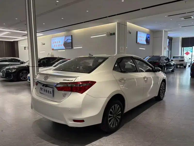 2017 Corolla 1.2T CVT GL — миниатюра 6