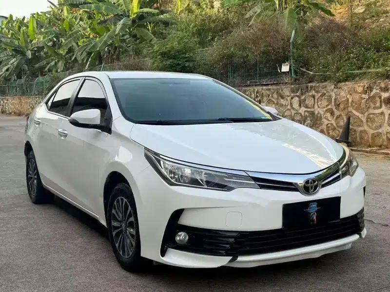 2017 Corolla 1.2T CVT GL — миниатюра 3