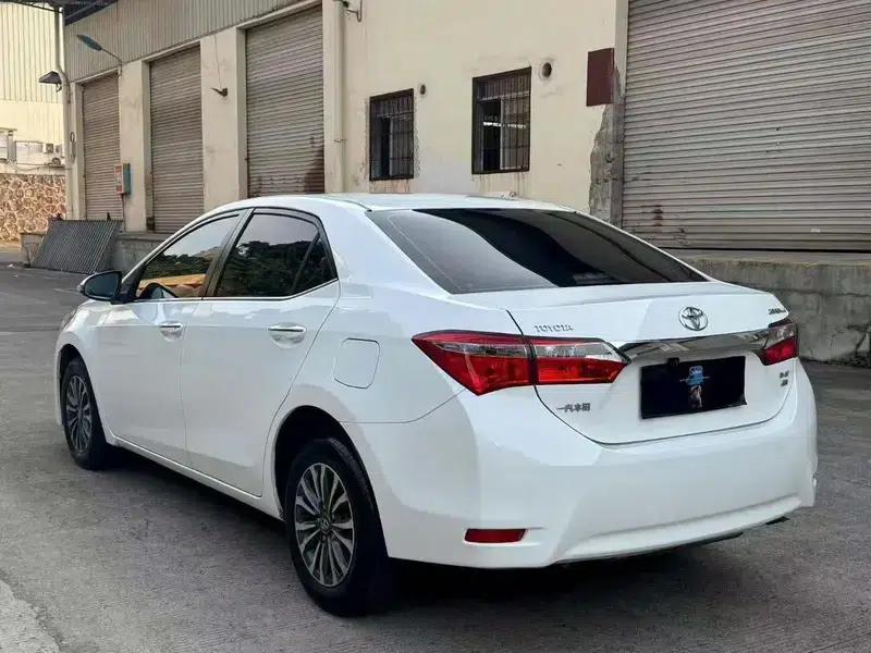 2017 Corolla 1.2T CVT GL — миниатюра 4