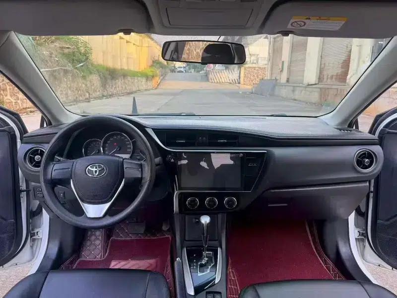2017 Corolla 1.2T CVT GL — миниатюра 7