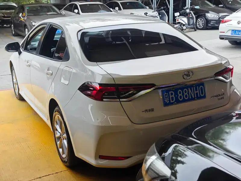 2019 Toyota Corolla 1.2T S-CVT GL Pioneer Edition — миниатюра 2