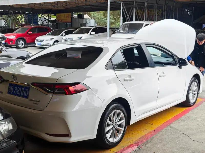 2019 Toyota Corolla 1.2T S-CVT GL Pioneer Edition — миниатюра 3