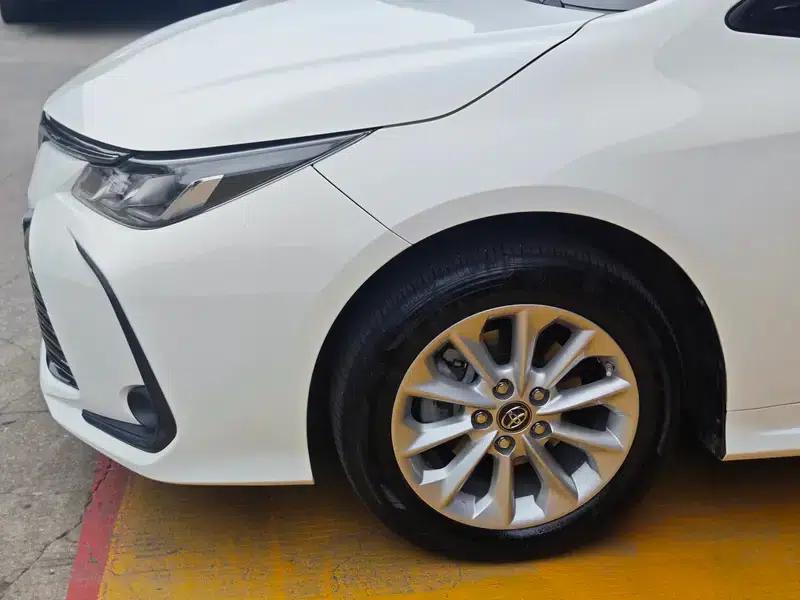 2019 Toyota Corolla 1.2T S-CVT GL Pioneer Edition — миниатюра 5