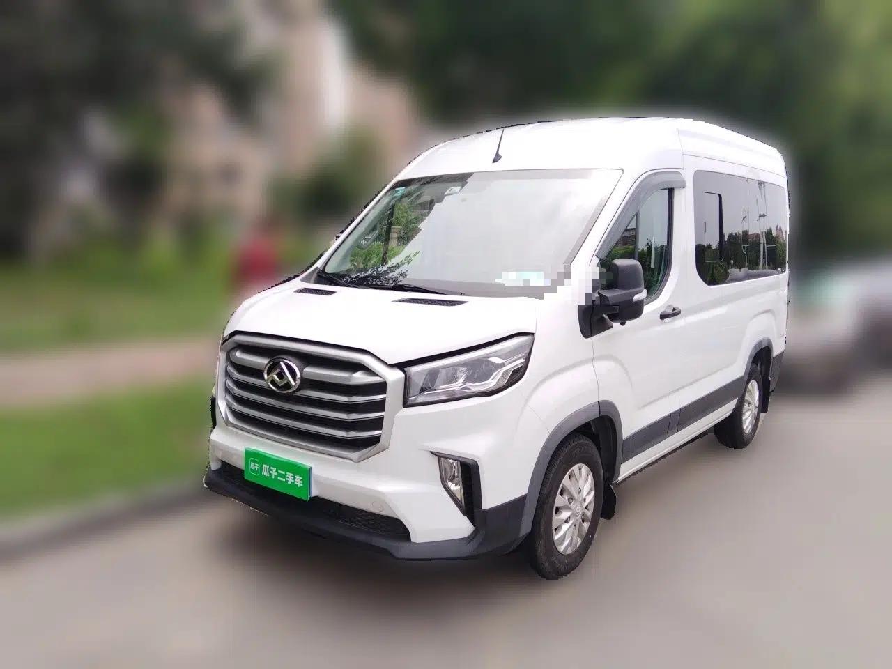 SAIC MAXUS Xintu V90 2020 2.0T AMT Yunjie Edition Front-Wheel Drive Rear Single Tire Short Wheelbase High Roof 6-Seater — миниатюра 1
