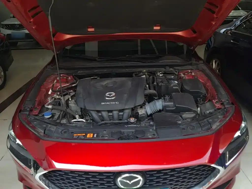 Mazda3 Axela 2022 2.0L Automatic Premium Edition — миниатюра 20