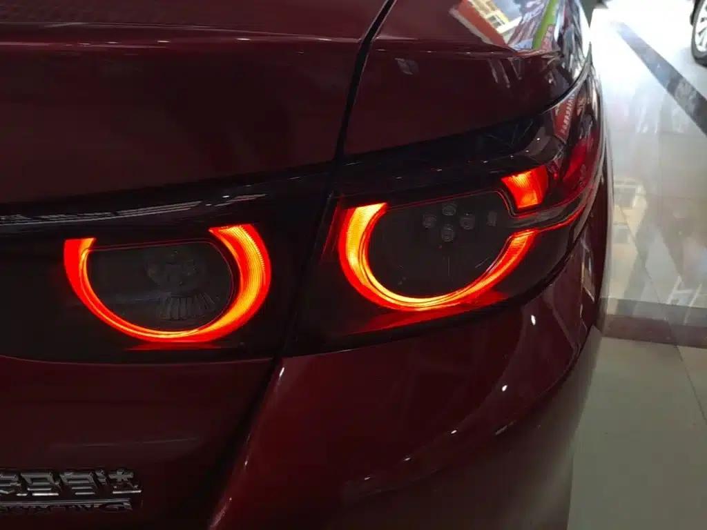 Mazda3 Axela 2022 2.0L Automatic Premium Edition — миниатюра 8