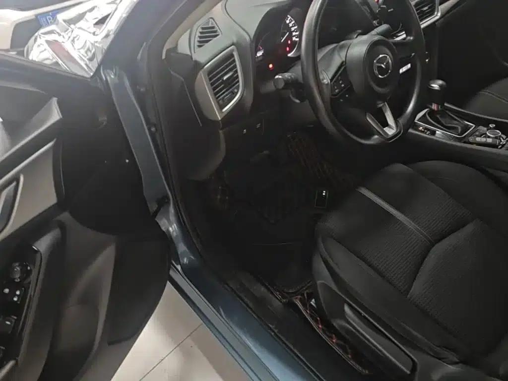 Mazda3 Axela 2017 Sedan 1.5L Automatic Luxury (China V Emission Standard) — миниатюра 16