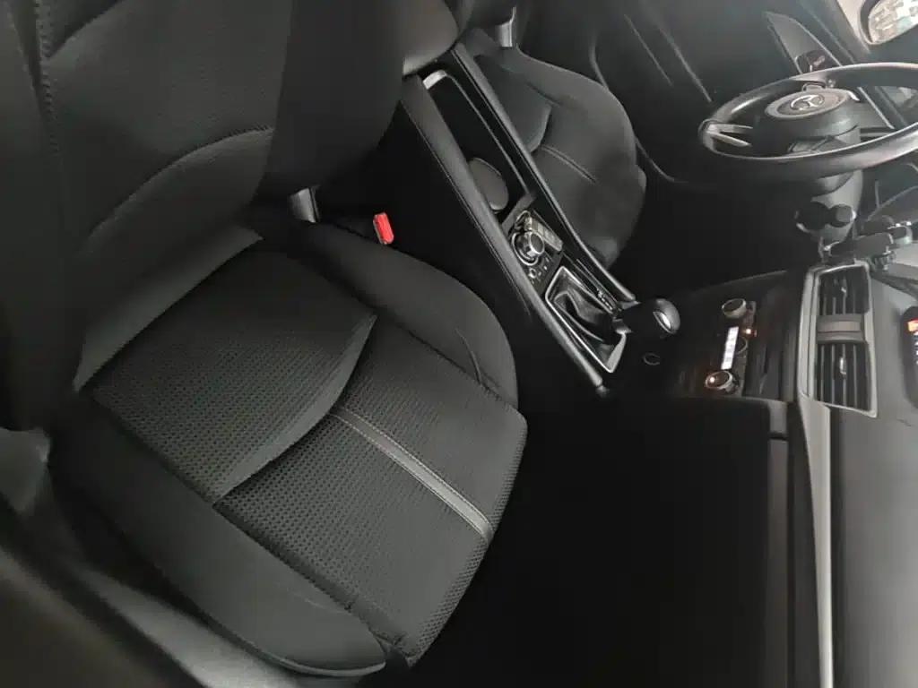 Mazda3 Axela 2017 Sedan 1.5L Automatic Luxury (China V Emission Standard) — миниатюра 25