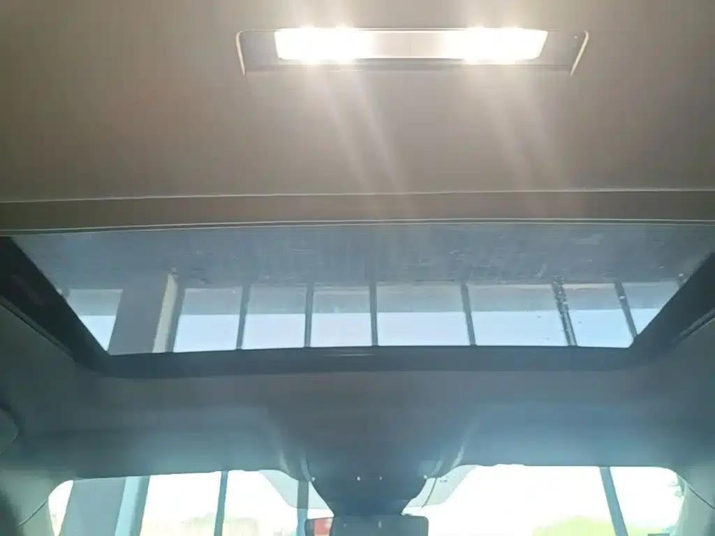 Mazda3 Axela 2020 2.0L Automatic Premium Edition — миниатюра 18