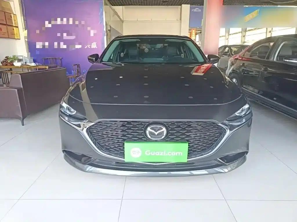 Mazda3 Axela 2020 2.0L Automatic Premium Edition — миниатюра 3