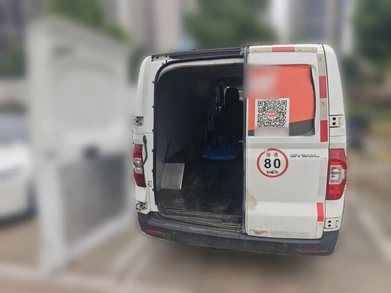 SAIC MAXUS EV30 2022 Pure-Electric Smart Logistics Expert with Long Wheelbase Guoxuan — миниатюра 19