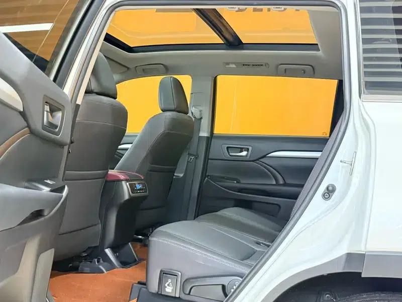 2018 Toyota Highlander 2.0T 4WD Luxury 7-seater (National V Emission Standard) — миниатюра 11