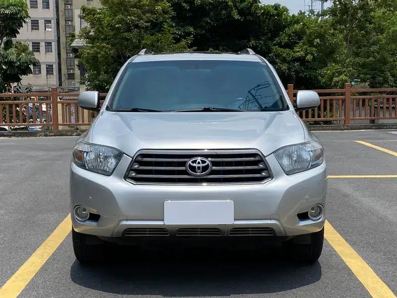 Highlander 2009 2.7L 2WD 7-seater Luxury Edition — миниатюра 2