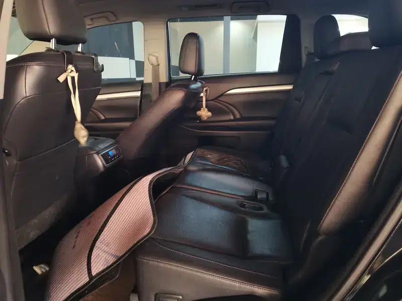 2015 Highlander 2.0T 2WD Luxury 7-seater — миниатюра 11