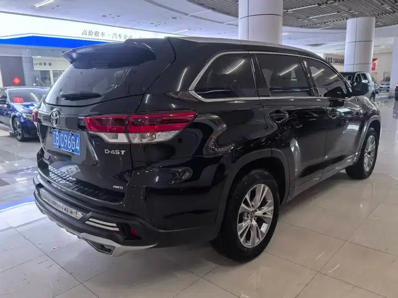 2018 Toyota Highlander 2.0T AWD Elite Edition 7-seater (China VI Emission Standard) — миниатюра 5