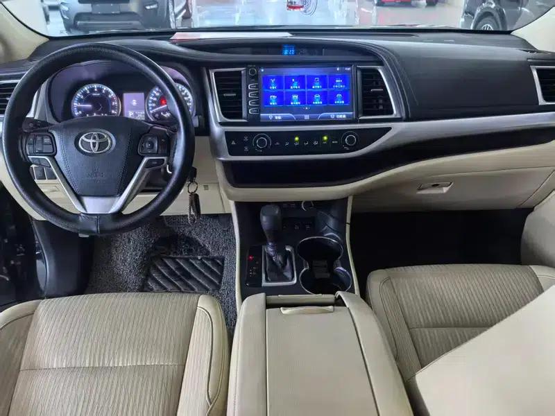 2018 Toyota Highlander 2.0T AWD Elite Edition 7-seater (China VI Emission Standard) — миниатюра 6
