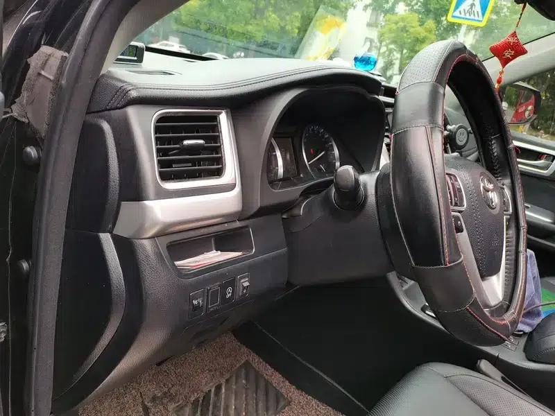 2015 Highlander 2.0T AWD Luxury 7-seater — миниатюра 13