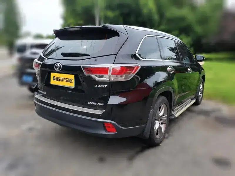 2015 Highlander 2.0T AWD Luxury 7-seater — миниатюра 4