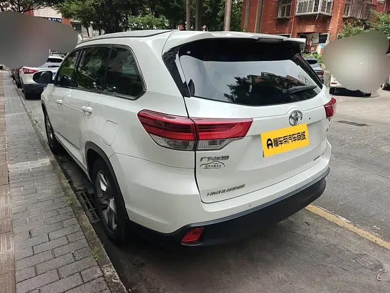 2018 Toyota Highlander 2.0T 4WD Premium Edition 7-seater (China VI Emission Standard) — миниатюра 6