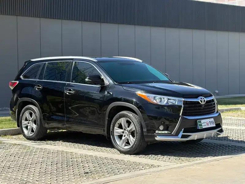 2015 Highlander 2.0T 2WD Luxury 7-seater — миниатюра 3