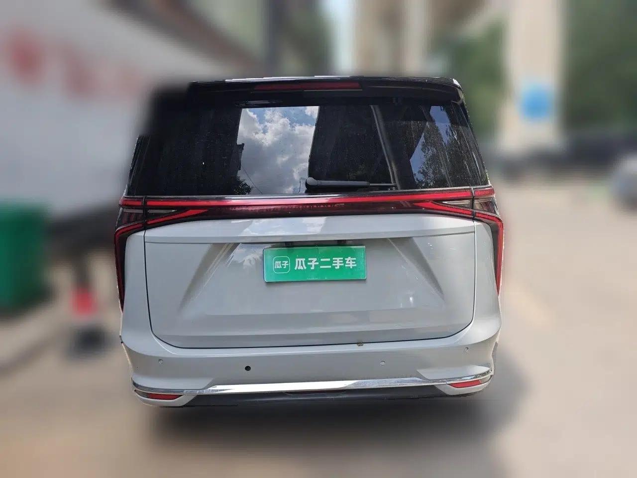 SAIC MAXUS G90 2022 2.0T Interstellar Seven-Seater — миниатюра 5