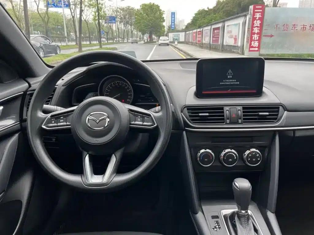Mazda CX-4 2021 2.0L Automatic 2WD Blue Sky Vitality Edition — миниатюра 14