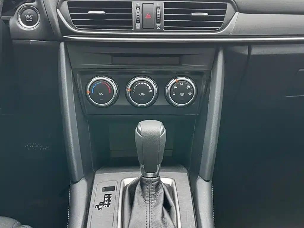Mazda CX-4 2021 2.0L Automatic 2WD Blue Sky Vitality Edition — миниатюра 15