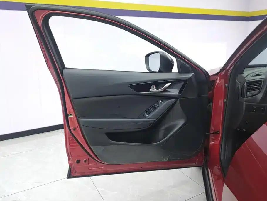 Mazda CX-4 2021 2.0L Automatic 2WD Blue Sky Vitality Edition — миниатюра 7