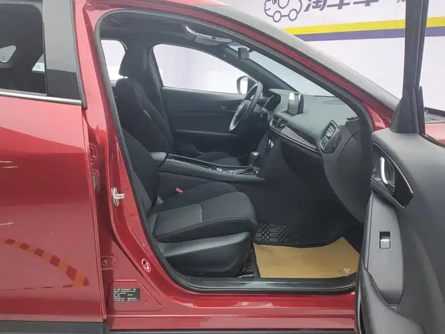 Mazda CX-4 2021 2.0L Automatic 2WD Blue Sky Vitality Edition — миниатюра 8