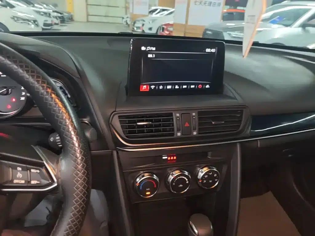 Mazda CX-4 2021 2.0L Automatic 2WD Blue Sky Vitality Edition — миниатюра 13