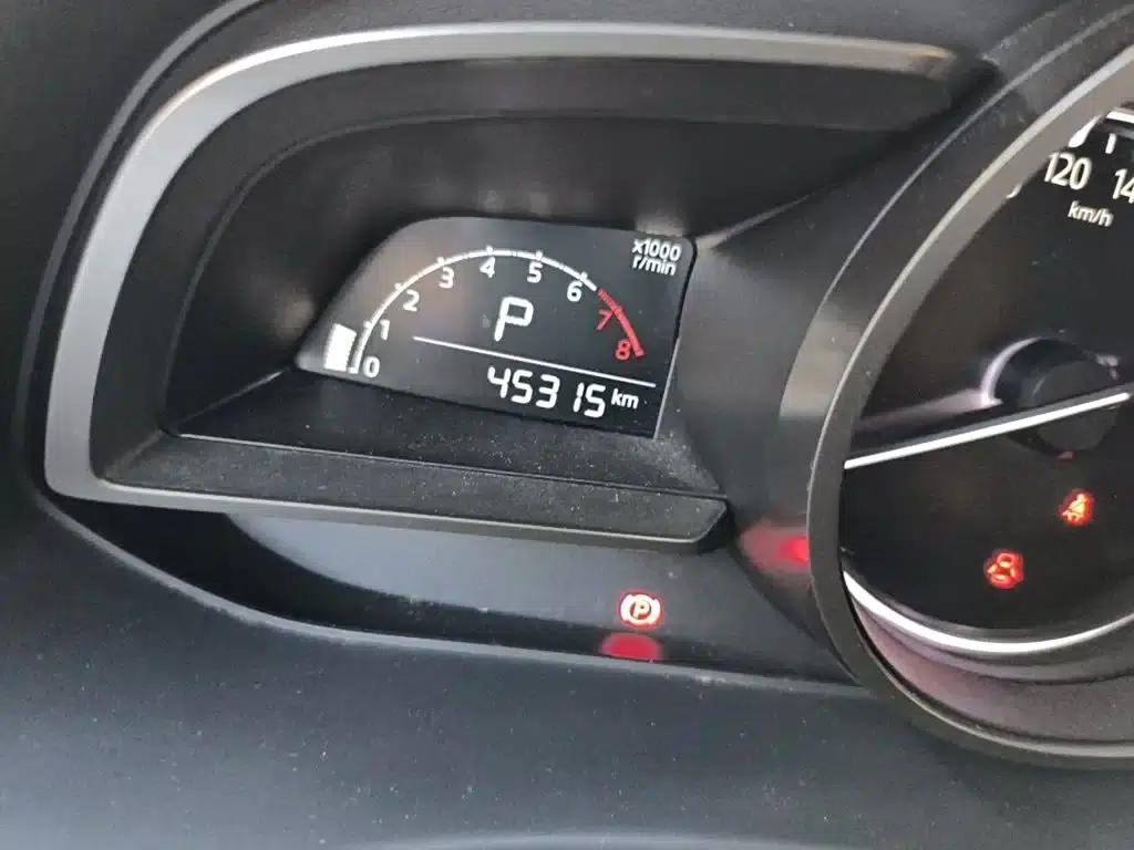 Mazda CX-4 2021 2.0L Automatic 2WD Blue Sky Explorer Edition — миниатюра 5