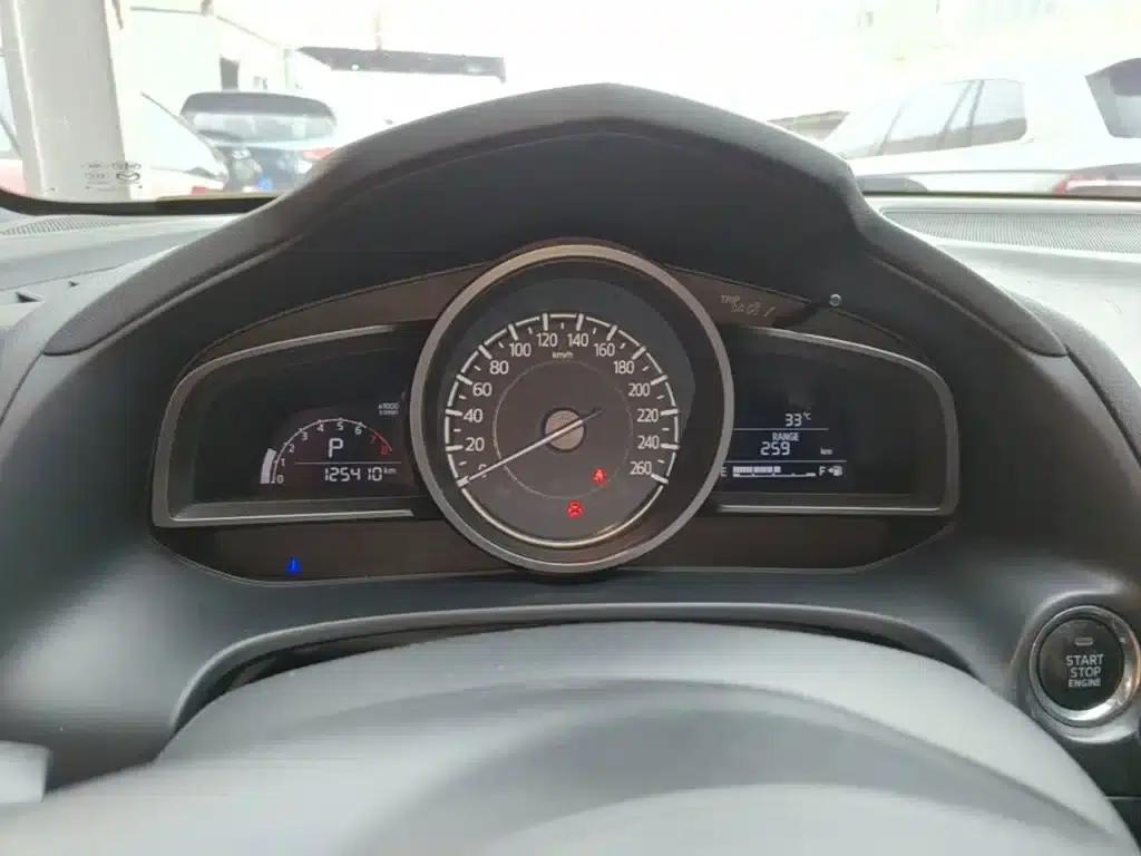 Mazda CX-4 2018 2.0L Automatic 2WD Blue Sky Vitality Edition (National V Emission Standard) — миниатюра 12