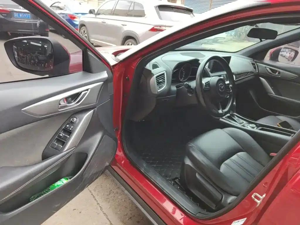 Mazda CX-4 2018 2.0L Automatic 2WD Blue Sky Vitality Edition (National V Emission Standard) — миниатюра 16
