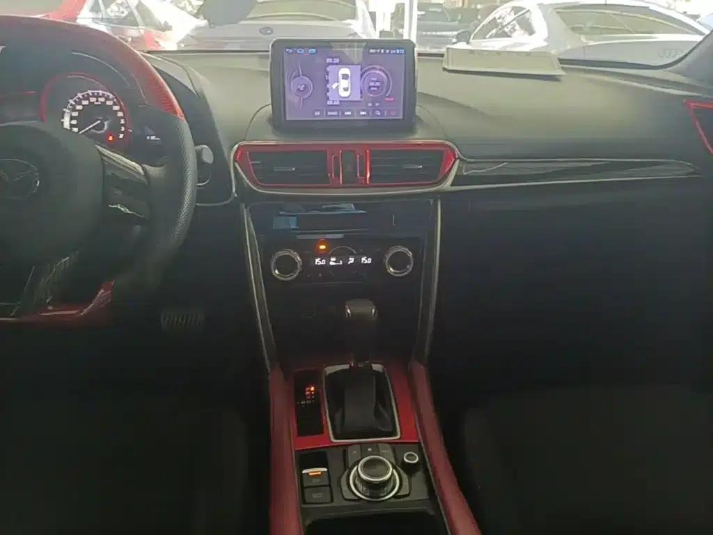 Mazda CX-4 2016 2.0L Automatic 2WD Blue Sky Explorer Edition — миниатюра 13