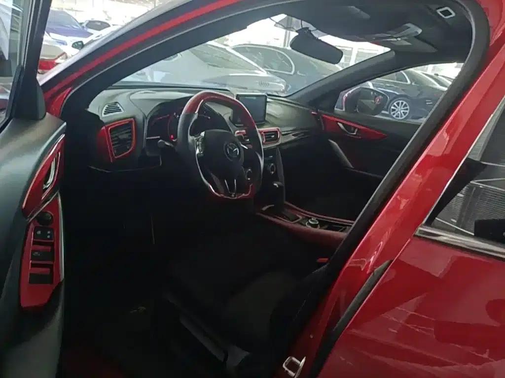 Mazda CX-4 2016 2.0L Automatic 2WD Blue Sky Explorer Edition — миниатюра 15