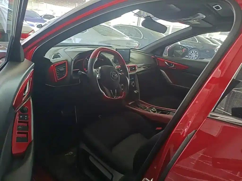 Mazda CX-4 2016 2.0L Automatic 2WD Blue Sky Explorer Edition — миниатюра 16
