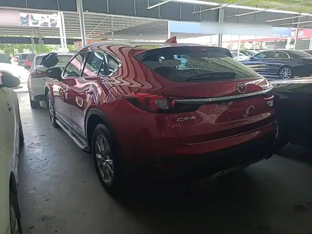 Mazda CX-4 2016 2.0L Automatic 2WD Blue Sky Explorer Edition — миниатюра 5