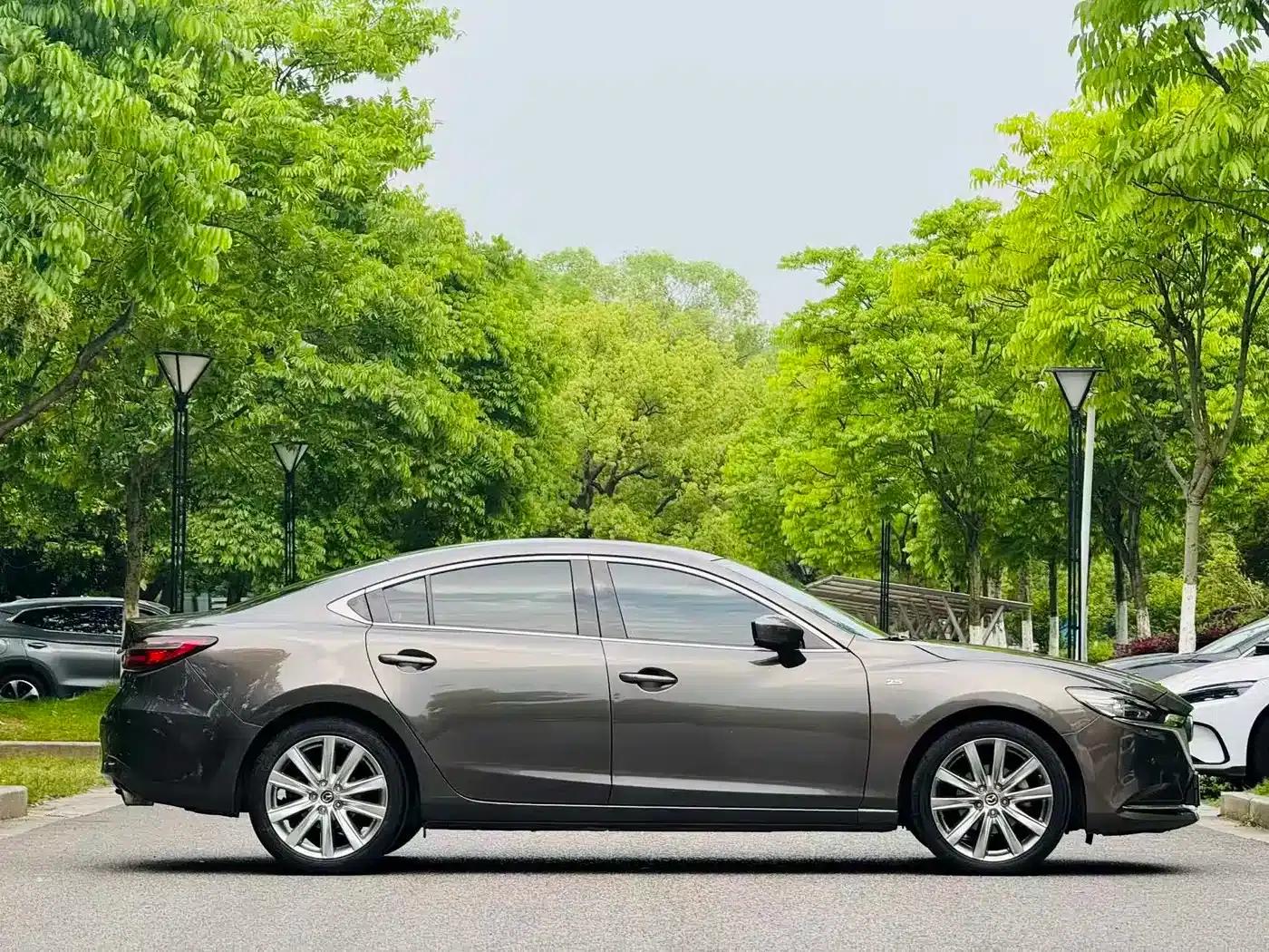 Mazda6 Atenza 2020 2.5L Blue Sky Premium Edition — миниатюра 4