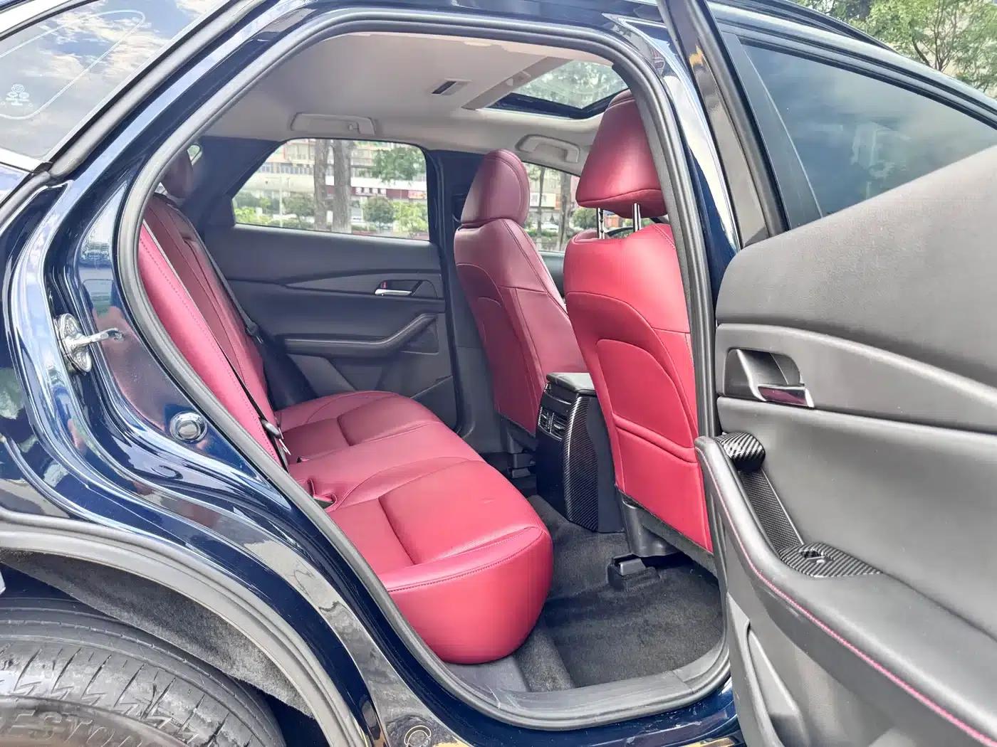 Mazda CX-30 2022 2.0L Automatic Premium Obsidian Edition — миниатюра 12