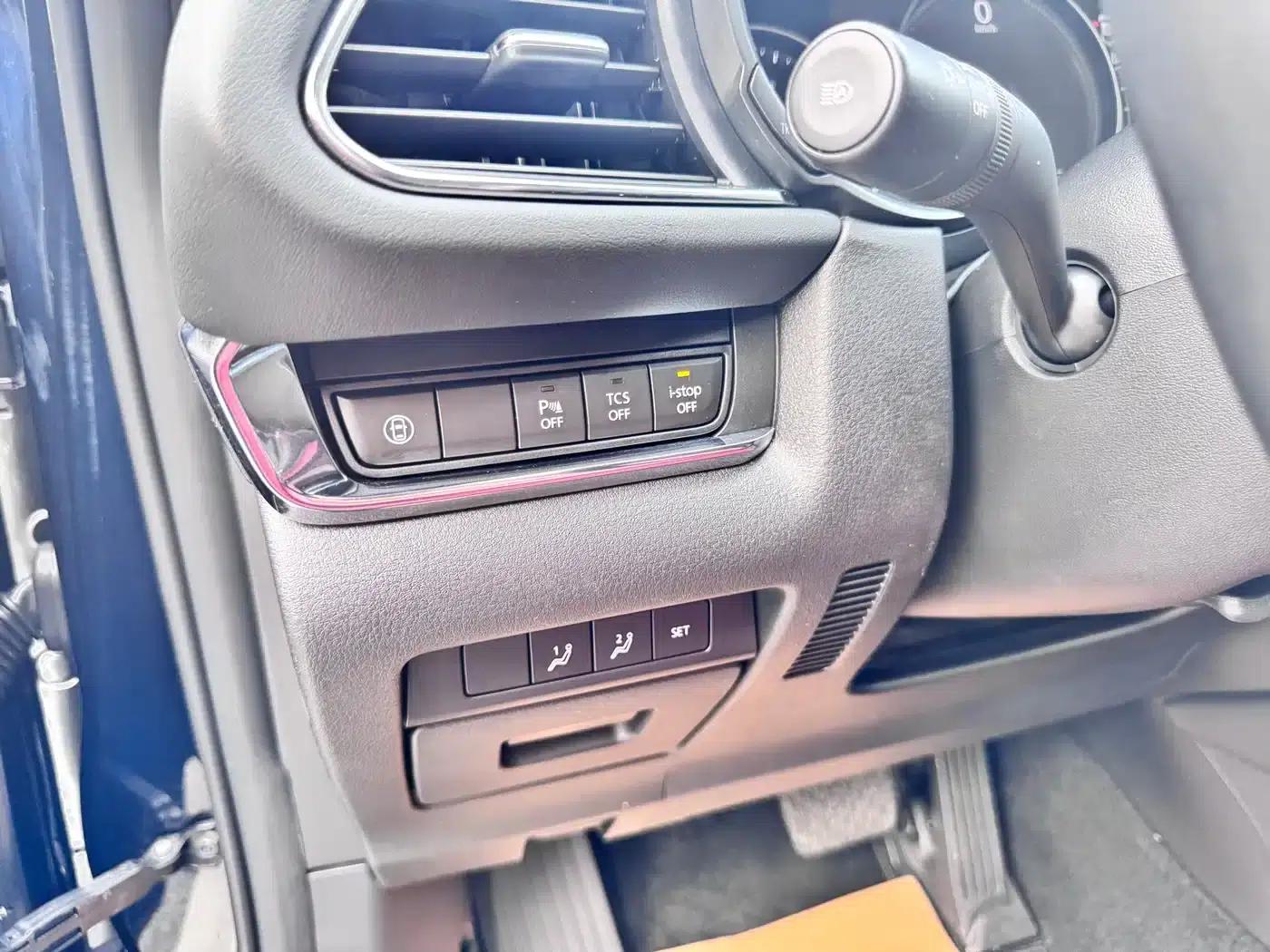 Mazda CX-30 2022 2.0L Automatic Premium Obsidian Edition — миниатюра 18