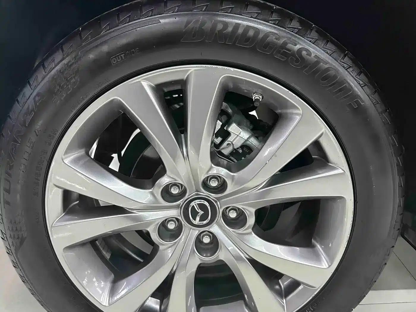 Mazda CX-30 2022 2.0L Automatic Elegance Edition — миниатюра 15