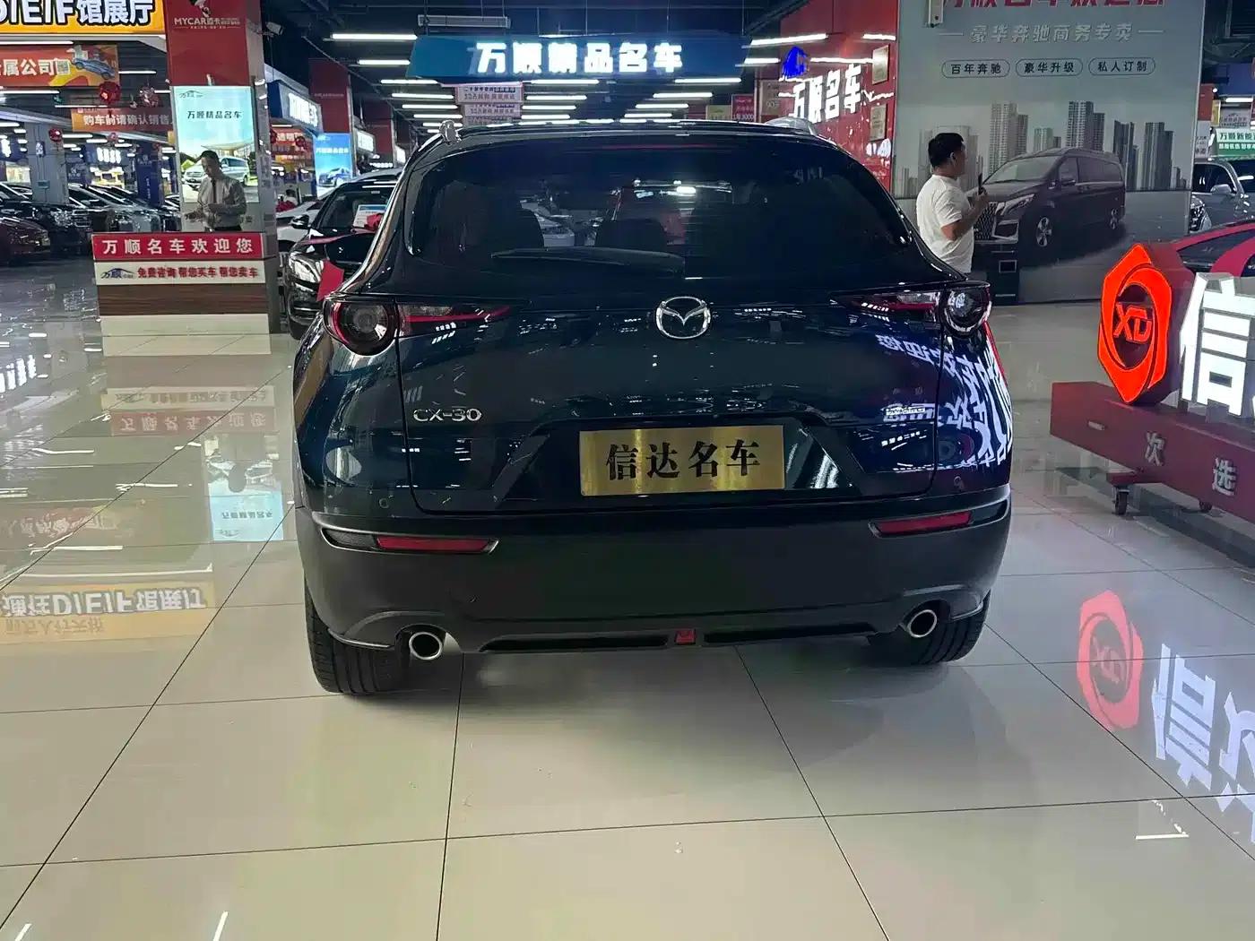 Mazda CX-30 2022 2.0L Automatic Elegance Edition — миниатюра 7