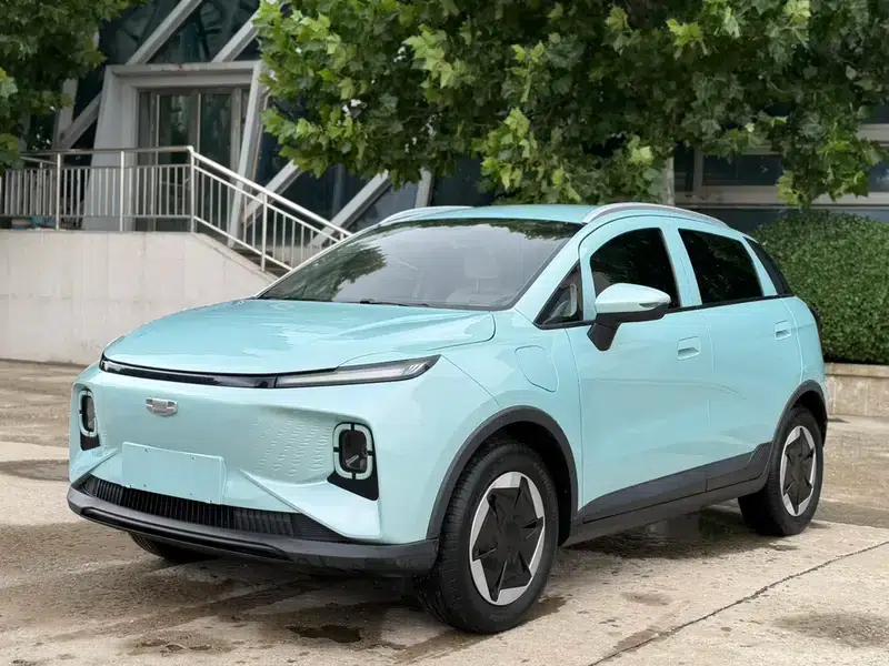 Geely Geometry E Firefly 2024 Model 301KM Starlight — миниатюра 1