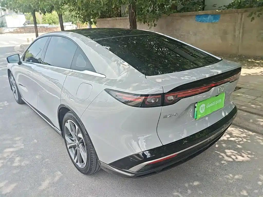 Mazda EZ-6 2024 Extended Range 200 Smart Edition — миниатюра 5