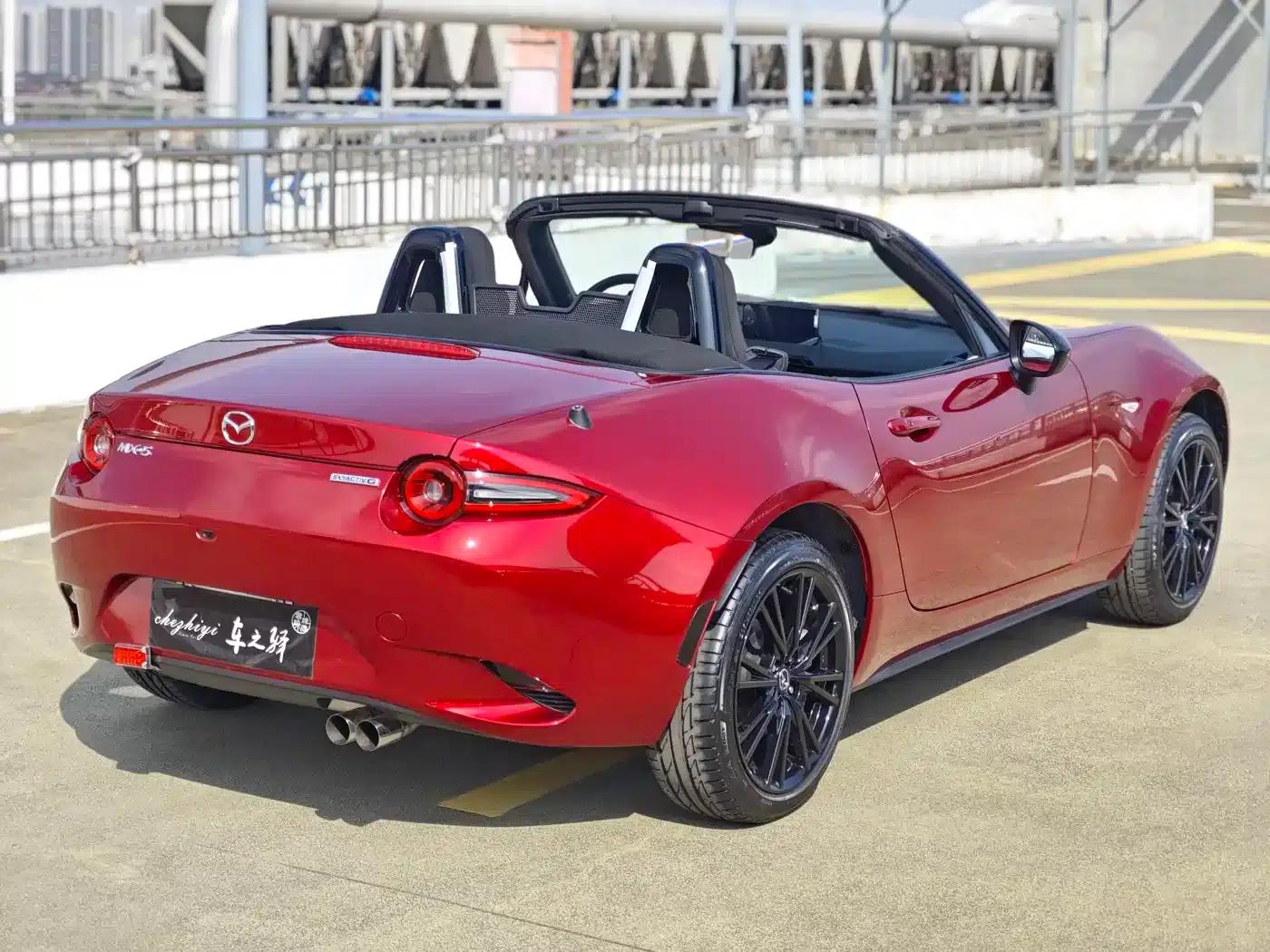Mazda MX-5 2025 2.0L Manual — миниатюра 6