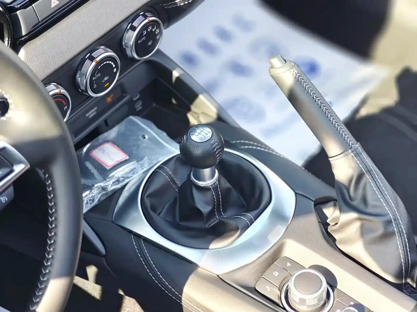 Mazda MX-5 2025 2.0L Manual — миниатюра 11