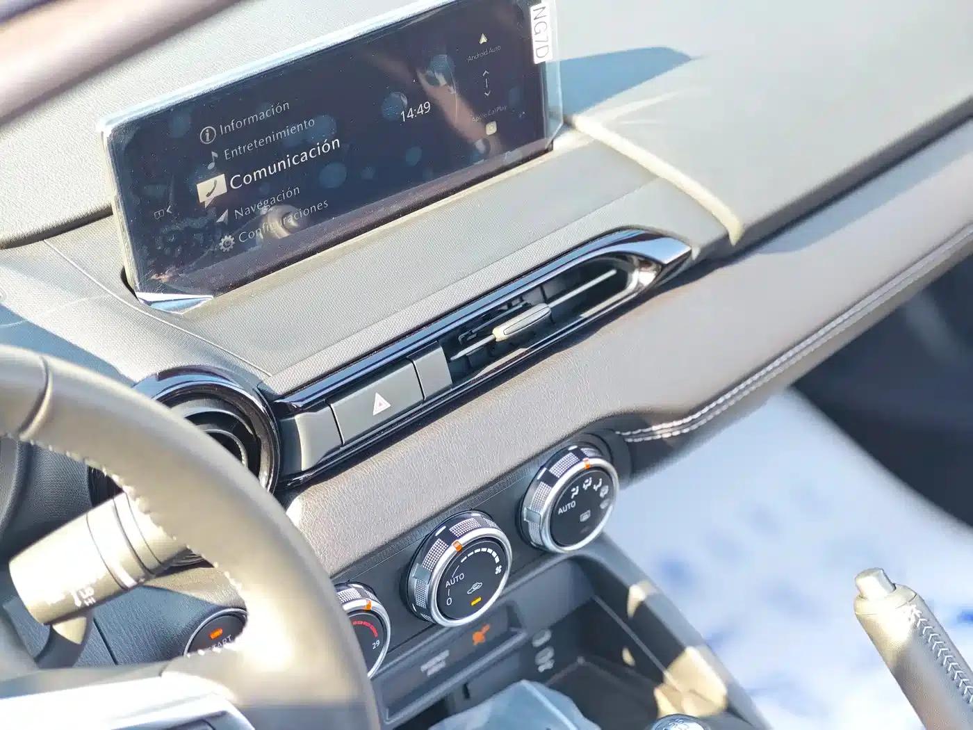 Mazda MX-5 2025 2.0L Manual — миниатюра 12