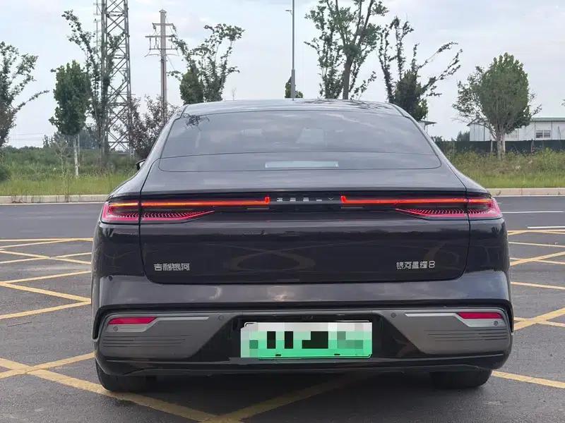 Galaxy Starry Night 8 PHEV 2026 Model 225km EM-i Voyager Galaxy Edition — миниатюра 5