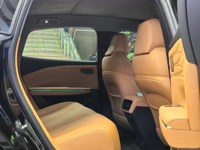 Galaxy Star 8 PHEV 2026 Model 225km EM-i Voyager Nautical Edition — миниатюра 19